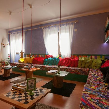 Хостел Ericeira Surf Camp Номер фото