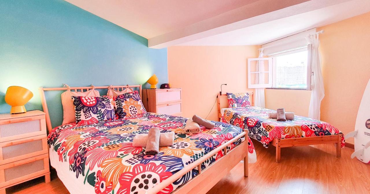 Хостел Ericeira Surf Camp Екстер'єр фото
