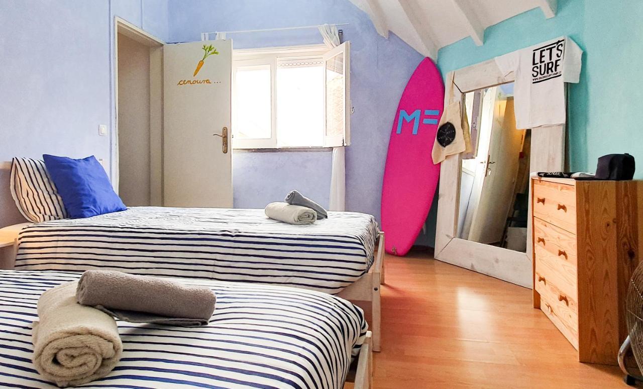 Хостел Ericeira Surf Camp Екстер'єр фото