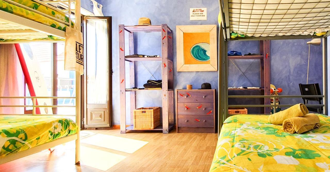 Хостел Ericeira Surf Camp Екстер'єр фото